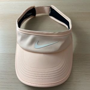 Nike Women’s Dri-fit Visor Light Pink